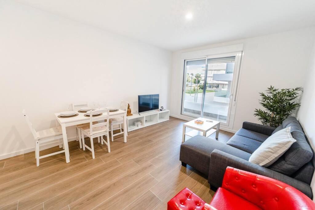 2bdr New With Pool Marbella